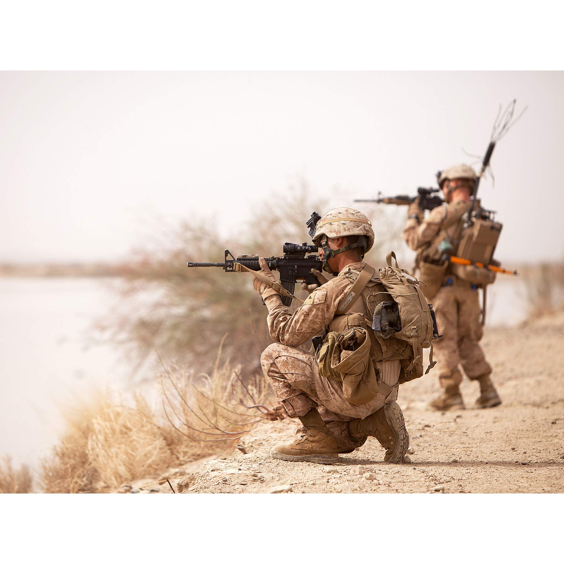Military USA Marines Aiming Weapons Platoon Photo Premium Wall Art Canvas Print 18X24 Inch