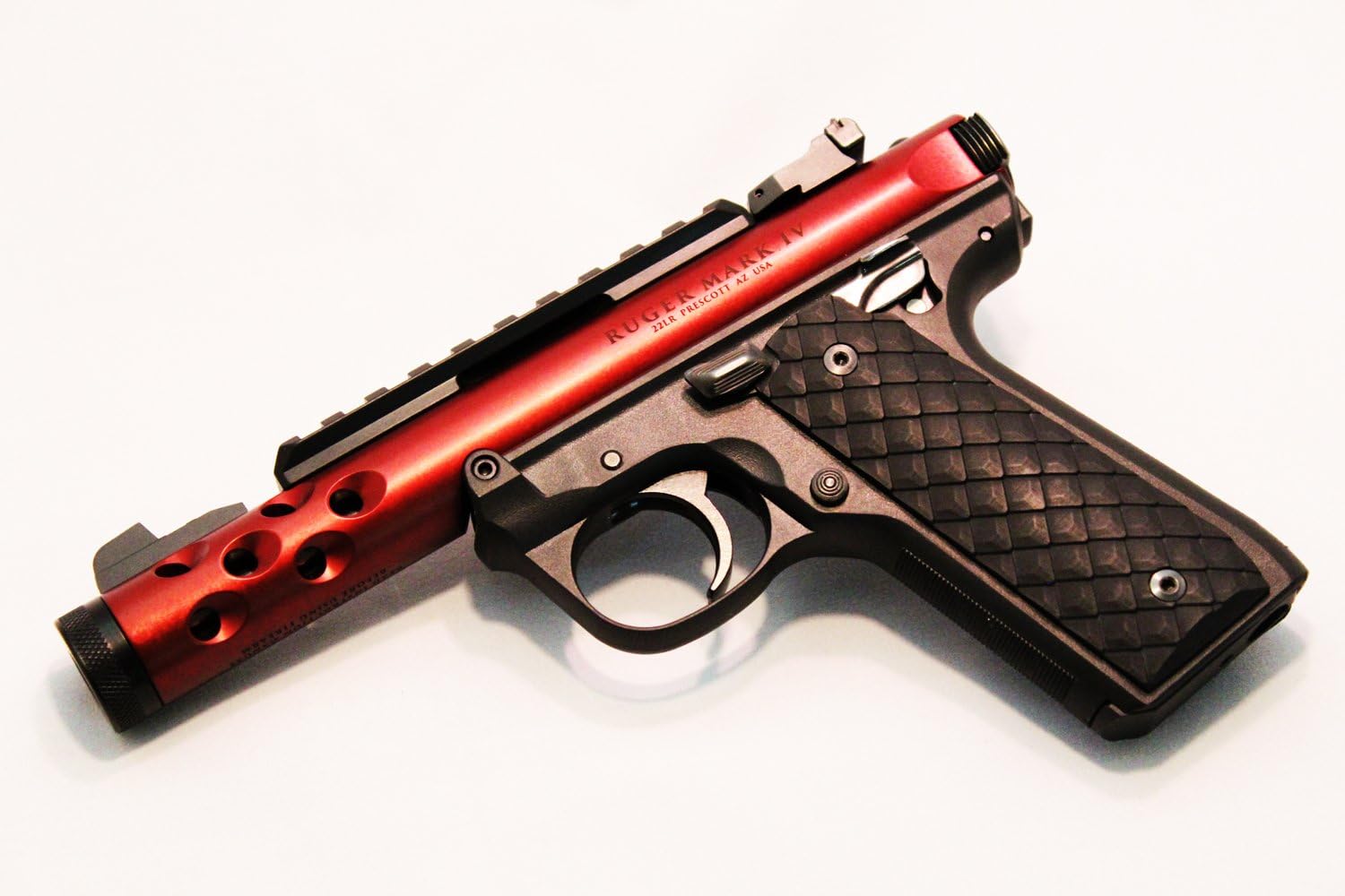 DURAGRIPS - Ruger 22/45 MK IV Mark 4 MKIV Tactical Dragon Grips - Pangolin Scales