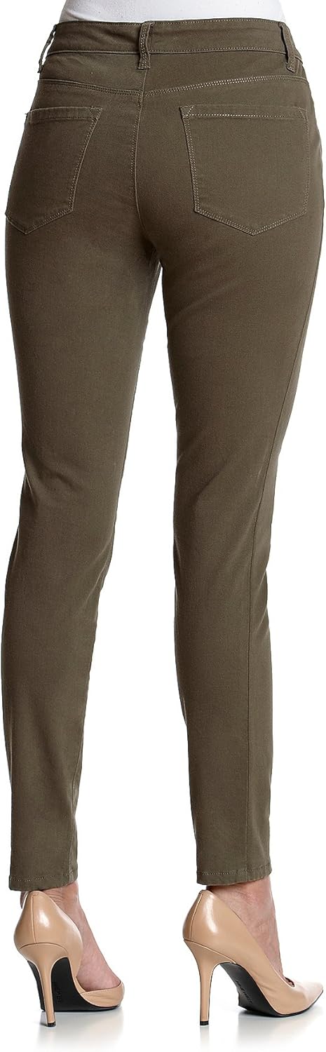 relativity pull on jeans