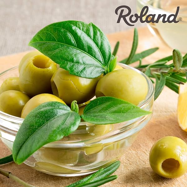 ROLAND FOODS CASTELVETRANO PITTED OLIVES, SPECIALTY IMPORTED FOOD, 2 LB 13.8 OZ CAN