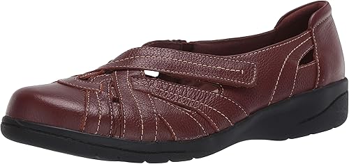 clarks women's cheyn bow loafer