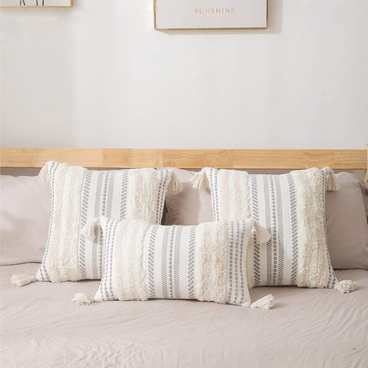 decorUhome Boho Decorative Throw Pillow Cover for Bed Bedroom Neutral Accent Cushion Cover Tufted Woven Pillow Case, 18x18, Beige: Home & Kitchen
