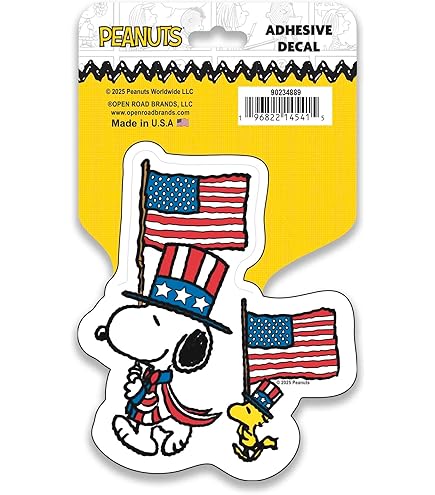 スヌーピータペストリー AMERICA, YOU'RE BEAUTIFUL! Amazon.com: Peanuts Snoopy Patriotic American Flag Adhesive Vinyl