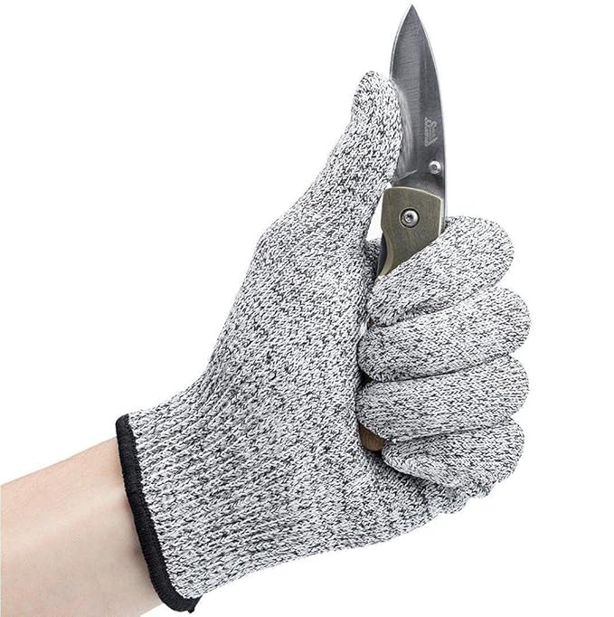 Schnittfeste Handschuhe zum Kochen oder Schnitzen von Holz