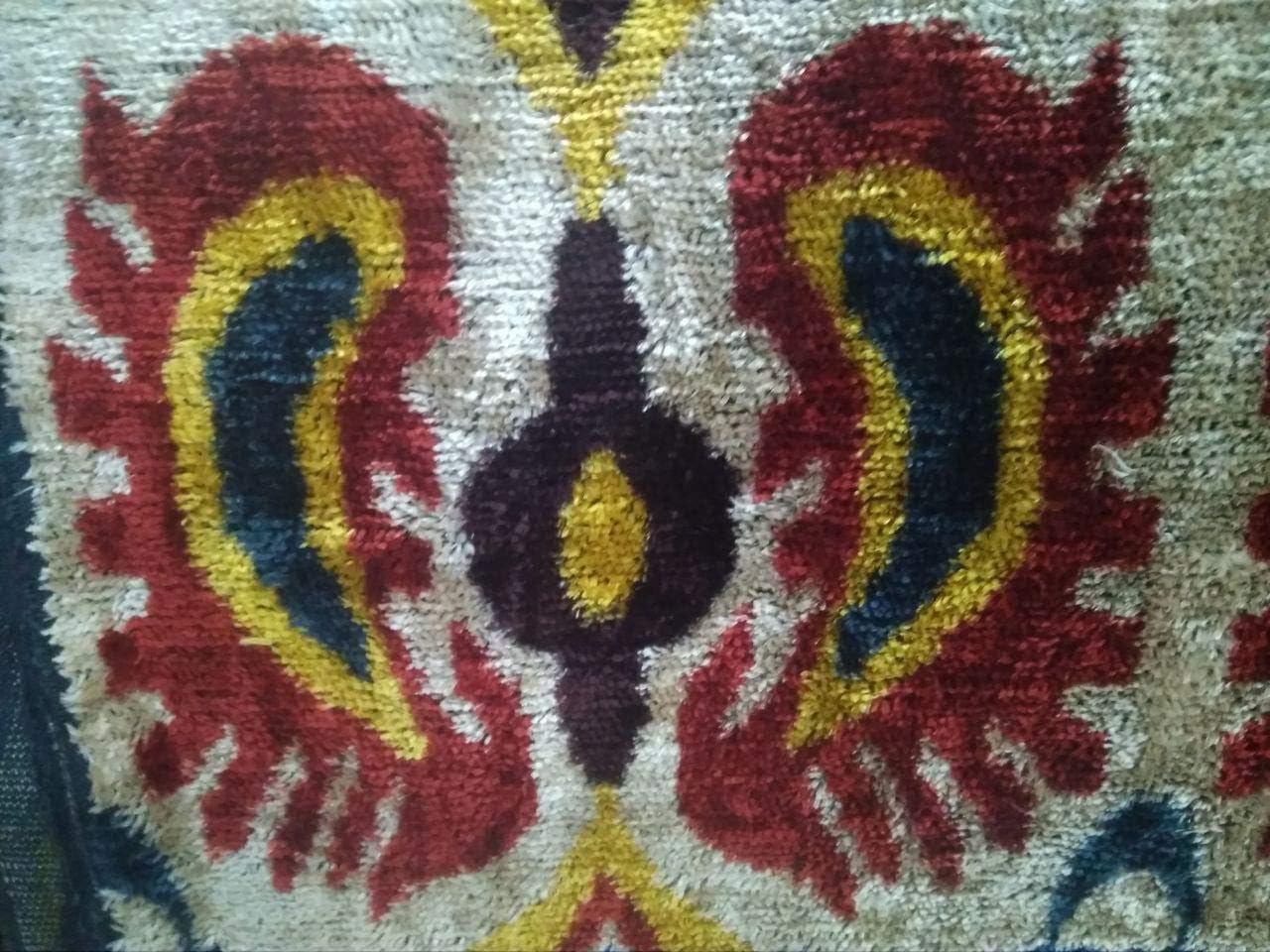 UZBEK PURE SILK IKAT HANDCRAFTED ABR VELVET FABRIC"BAKHMAL" A10199