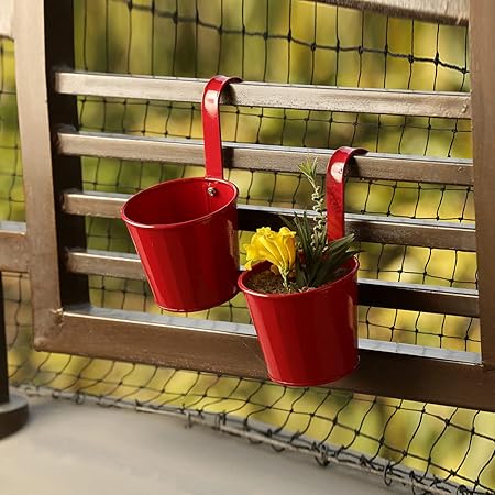 ExclusiveLane Tiny Reds Garden and Balcony Decorative Metal Hanging Railing and Table Flower Planter Pot (Set of 2)