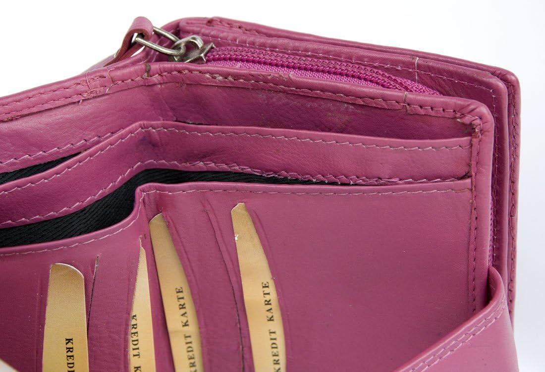 Women's pink genuine leather wallet Kabana with a buckle - Image 5