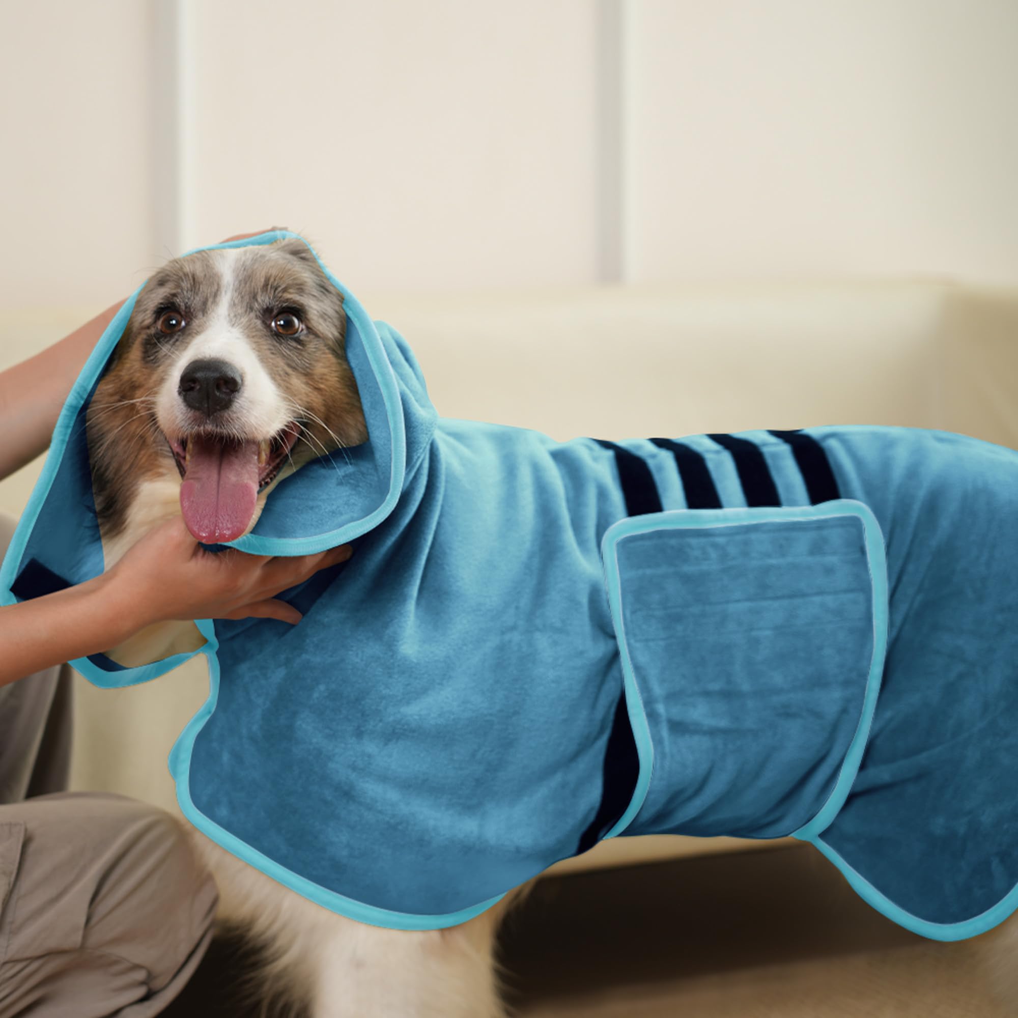 HezzLuv Dog Bathrobe Ultra Absorbent Microfibre Dog Drying Coat for Quick Drying, Soft Double Layer Robe Towel for Puppy & Adult Pets Cats Bathing, Swimming & Grooming