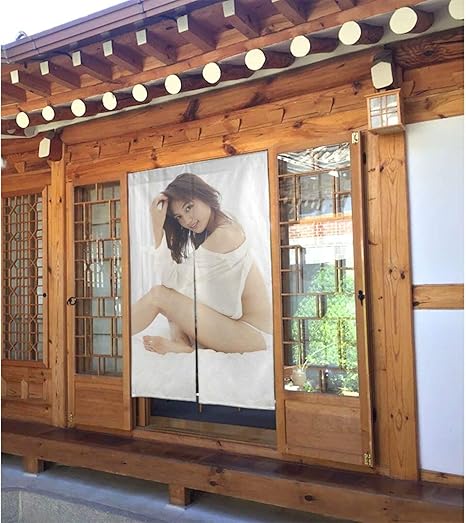 Amazon Co Jp 川口春奈 5 おしゃれ 暖簾 北欧風 インテリア 間仕切り のれん キッチン 台所 目隠し用 タペストリー カーテン リビング 玄関 洋室 和室 新築祝い 開店祝い 86 143cm ホーム キッチン