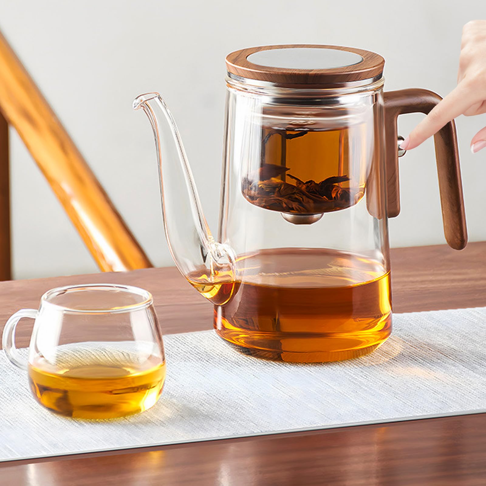 Magic Teapot with Long Spout - Glass Teapot with Infuser for Separating Tea from Water, Featuring a Long Spout Design for Easy Pouring, Suitable for Brewing Various Teas and Coffee