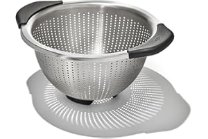OXO Good Grips Stainless Steel 3 qt./ 2.8L Colander