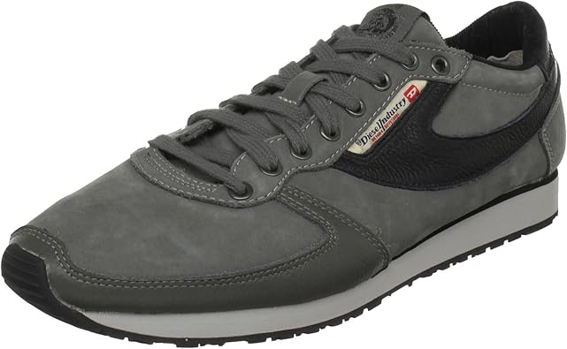 diesel pass on sneakers