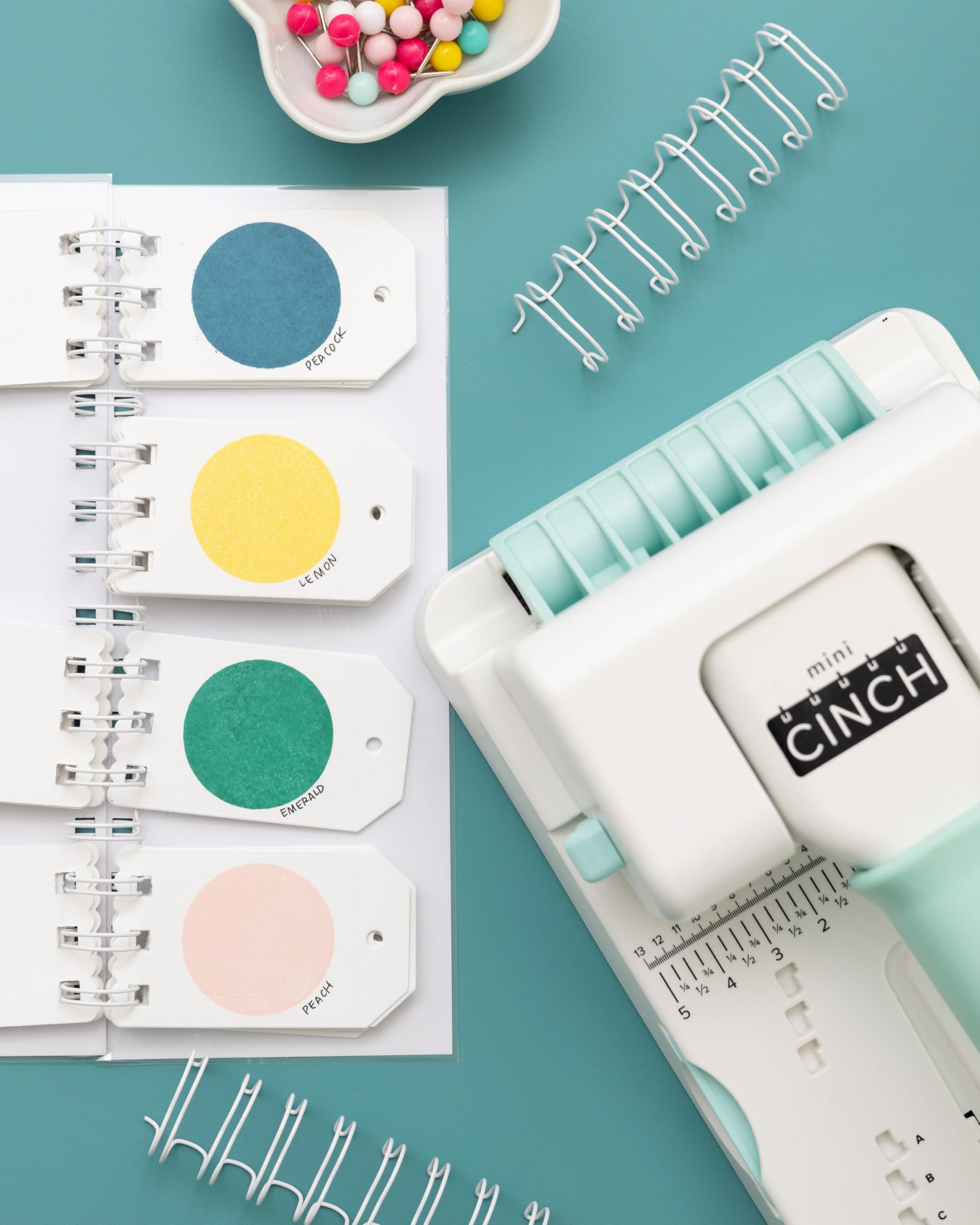 We R Memory Keepers Mini Cinch Bookbinding Machine - Small Craft Tool Compatible with Wire or Spiral Coils - Make Professional Books, Notebooks, Calendars, and Journals