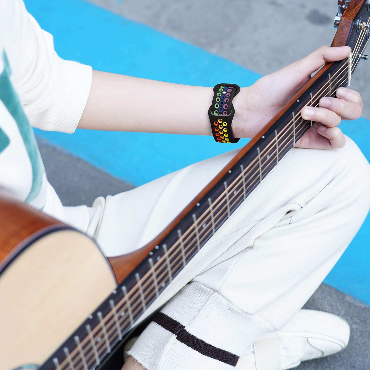 Epova Silicone Sport Strap Compatible with Apple Watch Strap 38mm 40mm 41mm 42mm - Image 5