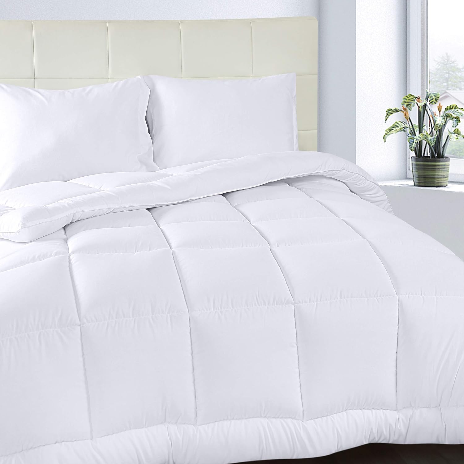 Utopia Bedding 3 Piece Comforter Set (Queen/Full, White) with 2 Pillow Shams - Luxurious Brushed Microfiber - Down Alternative Comforter - Soft and Comfortable - Machine Washable: Home & Kitchen