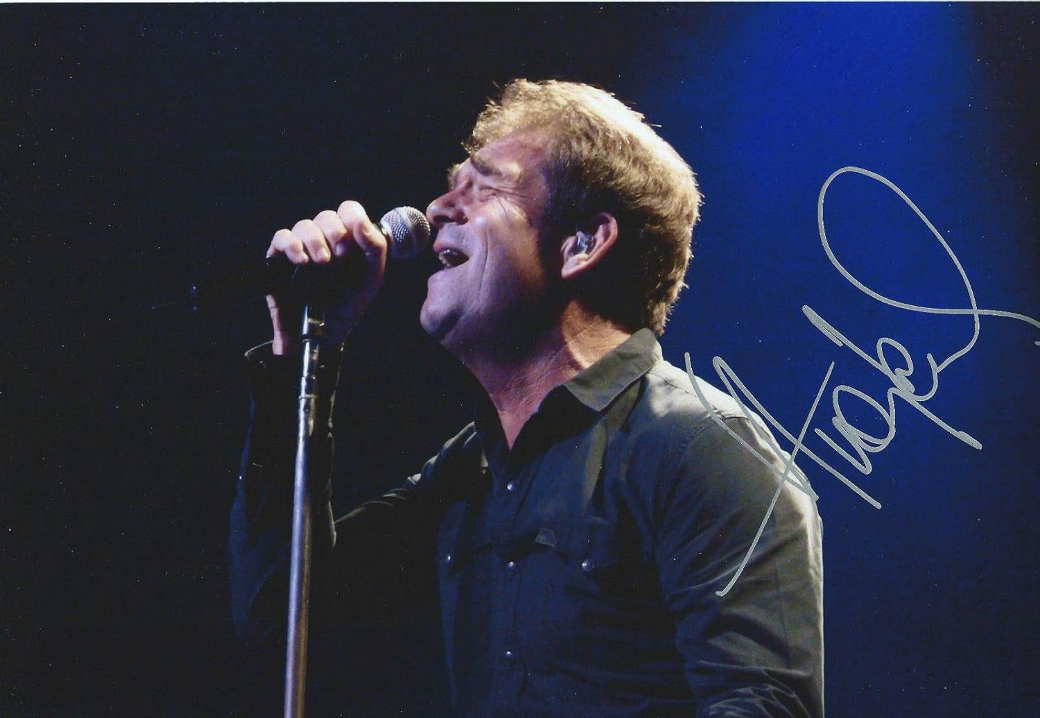 Photographs - Photo Huey Lewis Autograph Signed 8 x 10