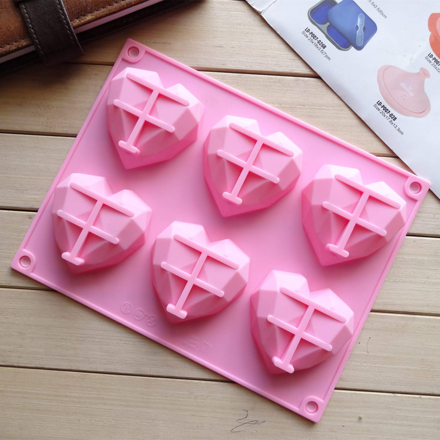 2 Pcs 3D Diamond Heart Silicone Mold for Chocolate, 6 Cavities Easy Demold Heart Shaped Mold Tray for Making Breakable Mousse, Cake, Chocolate, Cheesecake, Valentine's Day/Happy Birthday Gift.