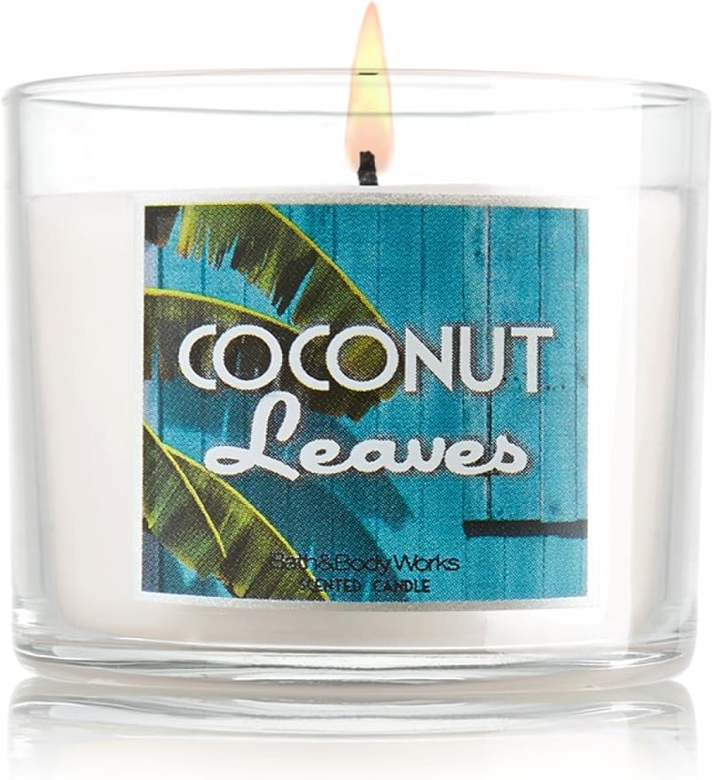 Bath & Bodyworks Coconut Leaves 1.3oz Mini Candle Home & Kitchen