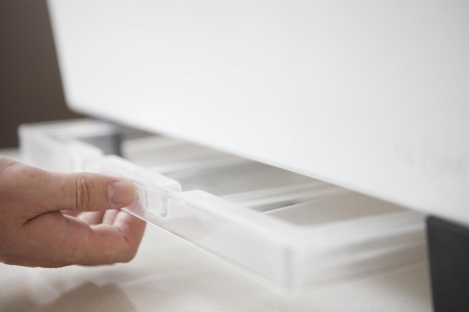 Glowpear Self-Watering Mini Bench Planter : Garden & Outdoor