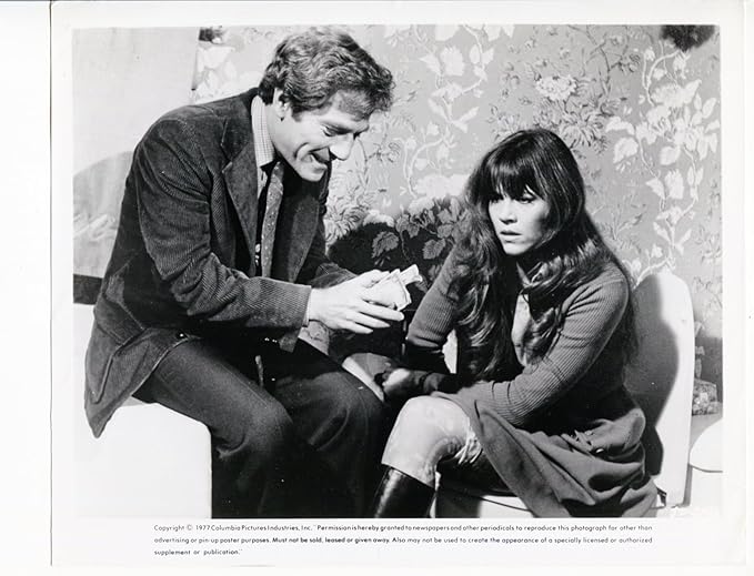 Movie Photo Fun With Dick And Jane George Segal Jane Fonda 8x10 B W Still Comedy At Amazon S Entertainment Collectibles Store