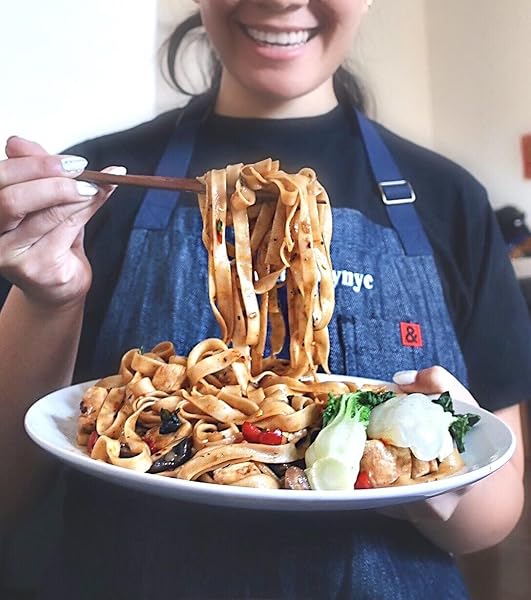 KA-ME CHINESE LO MEIN NOODLES, LOW FAT, 8OZ POUCHES (PACK OF 3) – PERFECT FOR QUICK, AUTHENTIC, AND DELICIOUS MEALS.