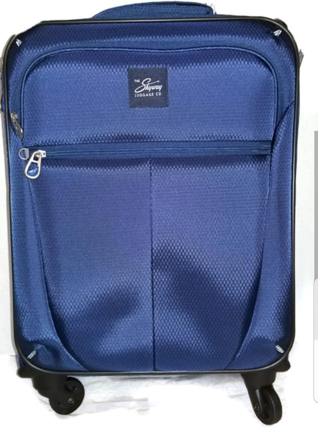 skyway zero gravity luggage