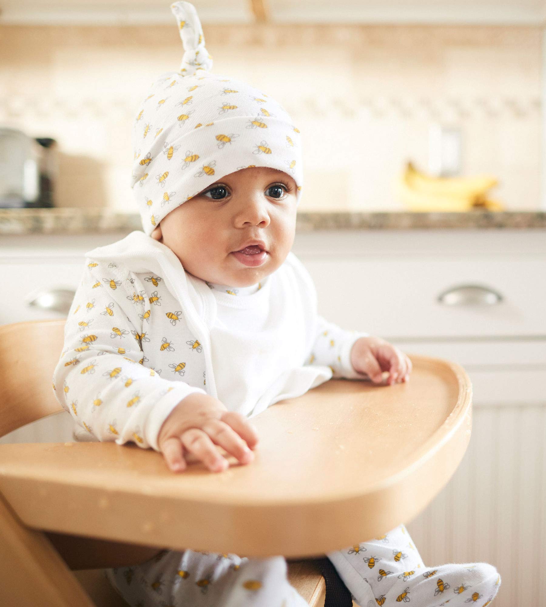 Burt's Bees Baby Set of 4 Bee Essentials Lap Shoulder Bibs, 100