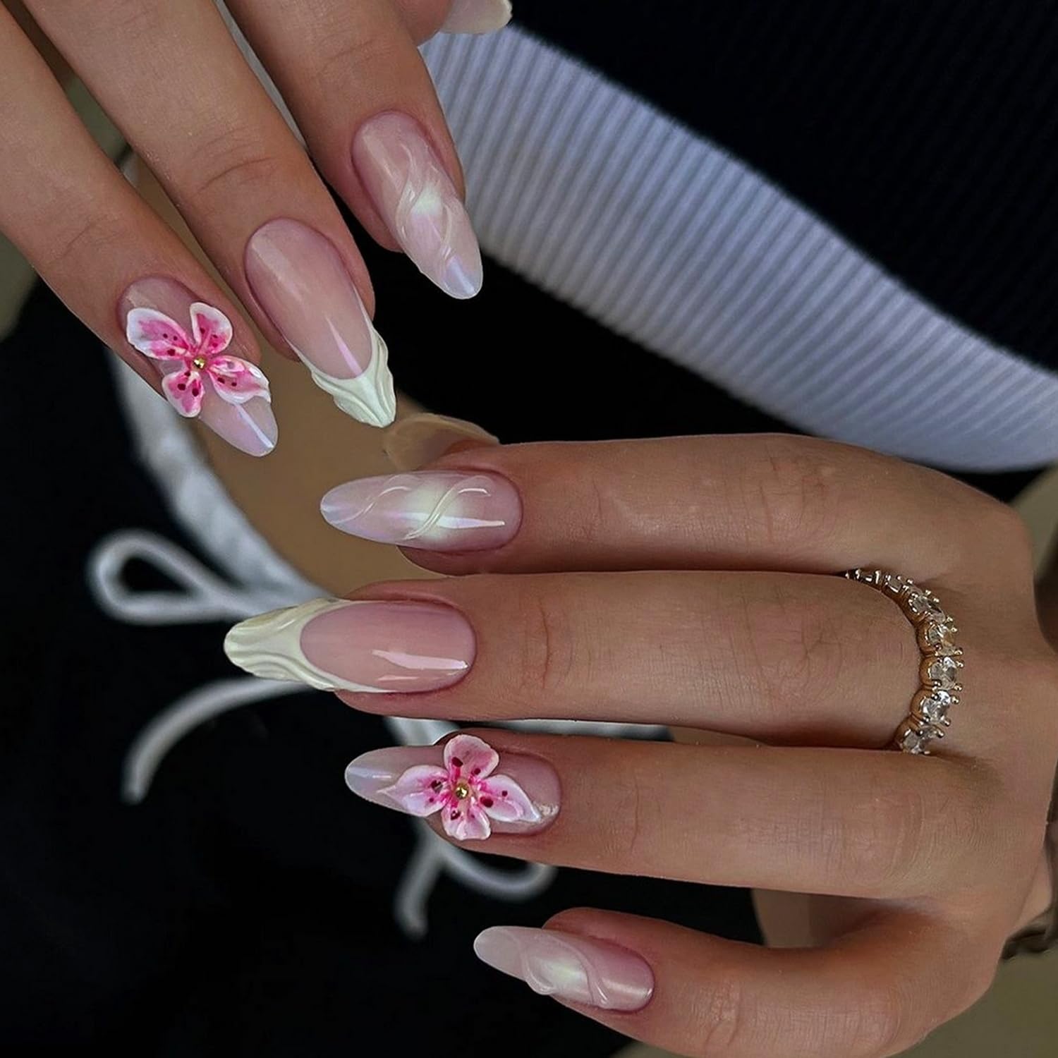 Summer Press on Nails Almond Fake Nails Full Cover Acrylic Nail Kit 3D Flower Charms Nails with designs French Tip Press ons Glossy Glue on Nails Pink False Nails for Women Beach Nails Decor24pcs