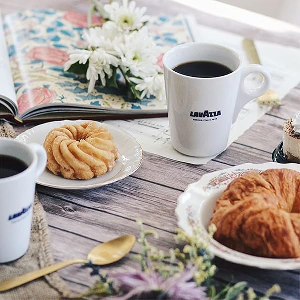 LAVAZZA CLASSICO DECAF SINGLE-SERVE COFFEE K-CUPS FOR KEURIG BREWER, MEDIUM ROAST, 10 COUNT BOX ,RICH AND FULL-BODIED FLAVOR DELIVERS A UNIQUELY INTENSE AROMA OF DRIED FRUITS, 100% ARABICA COFFEES