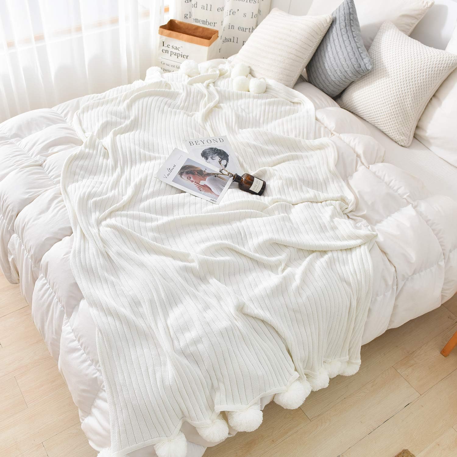 Fomoom Throw Blanket for Couch, 40 x 60 Inch White Pom Pom Throw Blanket Knit Blanket with Pom Poms, Fuzzy, Fluffy, Plush, Soft, Cozy, Warm Knitted Cover, Decorative Cotton Blanket for Sofa Bed: Home & Kitchen