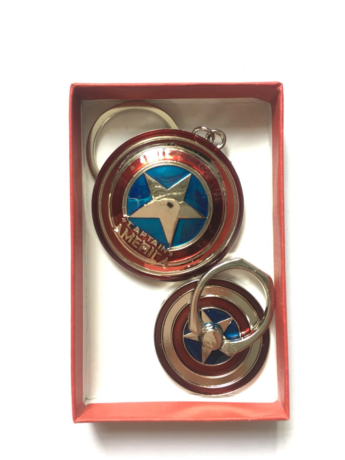 Gift Box Captain America, keychain iron man + ring mobile Captain America