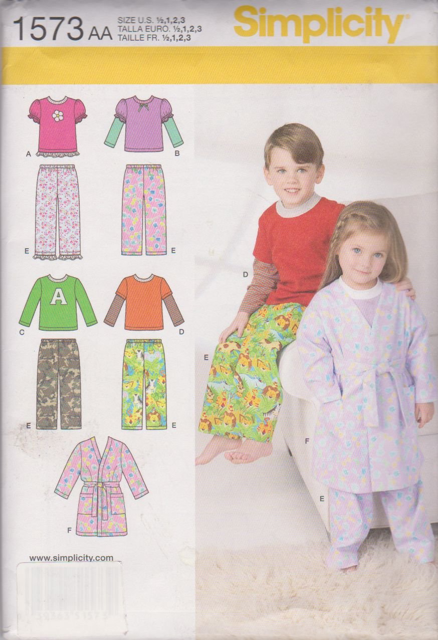 Simplicity Sewing Pattern 1573: Toddlers' and Child's Loungewear, Size AA, Paper, White, (1/2-1-2-3), US1573AA, US1573.AA