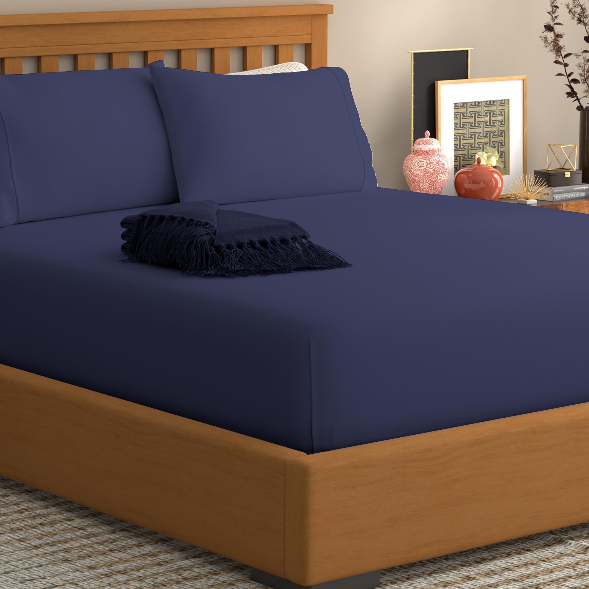 The Cotton Exchange Manchester 100% Cotton Navy Super King Size Fitted Sheet 180x200 cm – Percale Weave Bedding, Cooling & Breathable Super King Sheets Fitted, 40 cm Deep Pocket with Elastic Corners