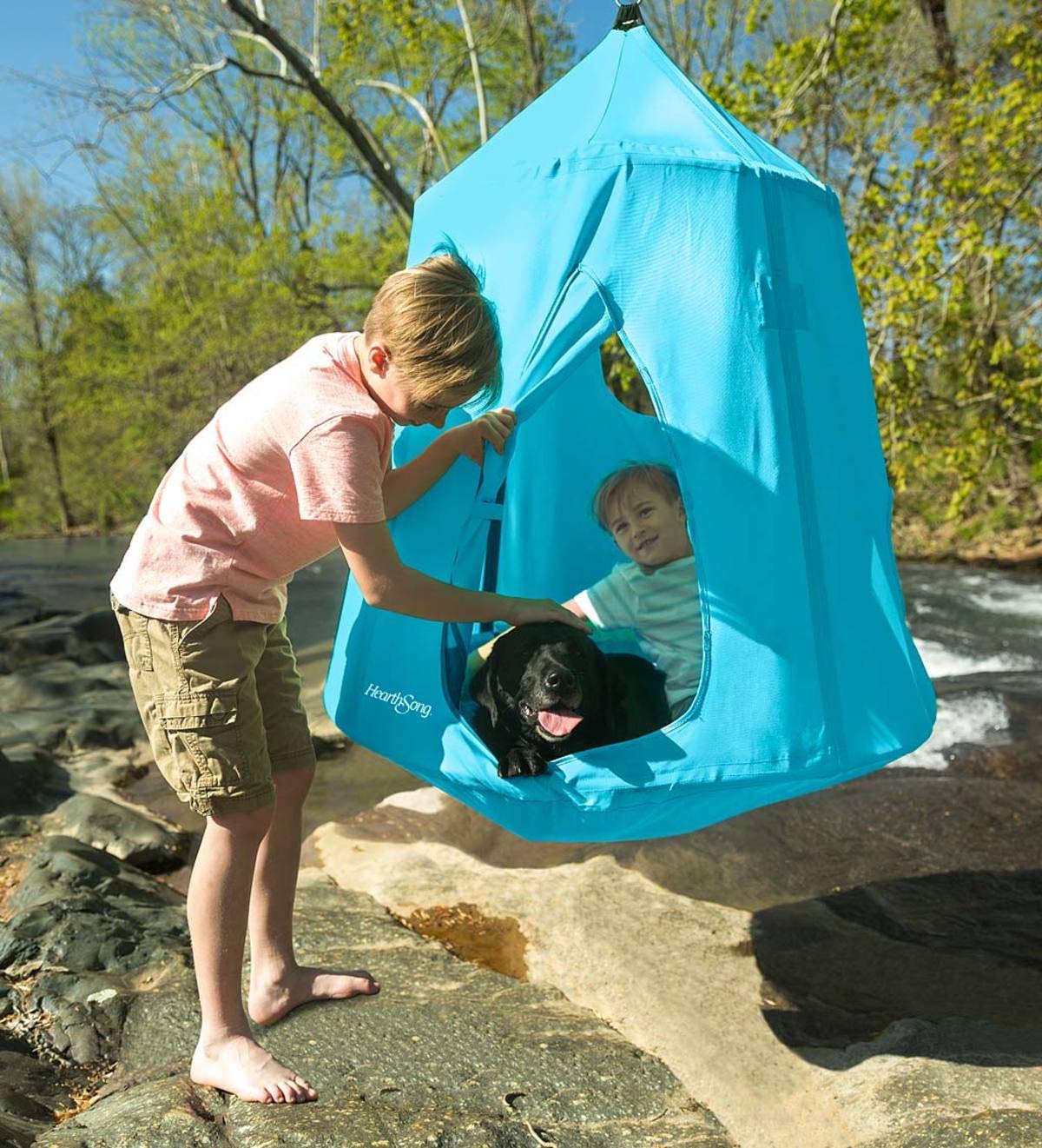 hangout hugglepod