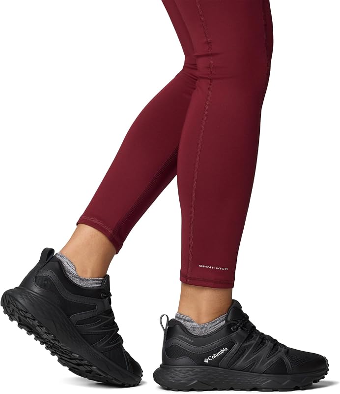 Chaussures imperméables Peakfreak Roam, construction imperméable, conception respirante, maille résistante, semelle intercalaire rembourrée, semelle extérieure adhérente - Femmes