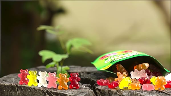 BLACK FOREST ORGANIC GUMMY BEARS CANDY, 4-OUNCE PEG BAG