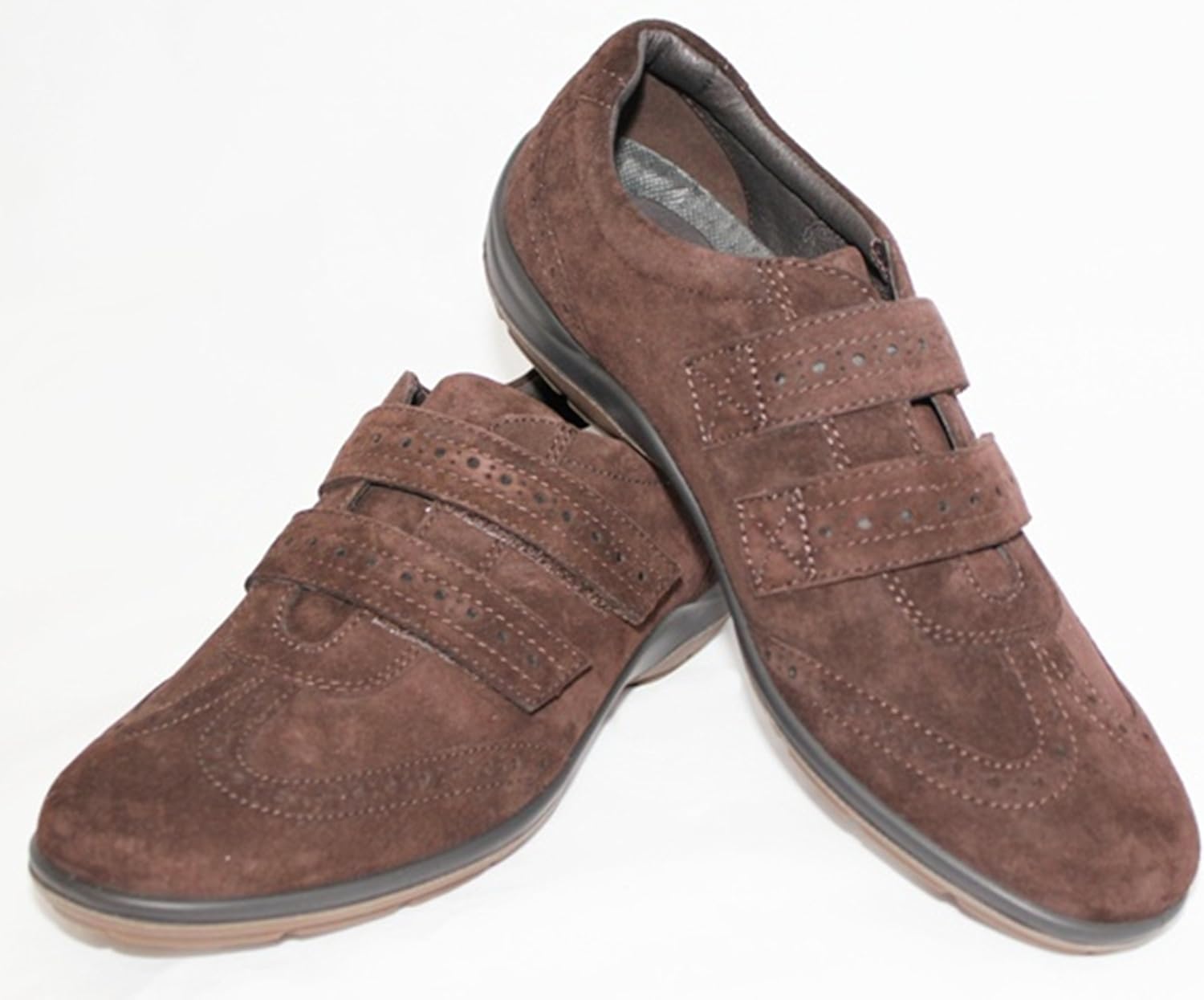 Zapato Hush Puppies Economy Marrón. con Cierre de Velcro; elaborado en