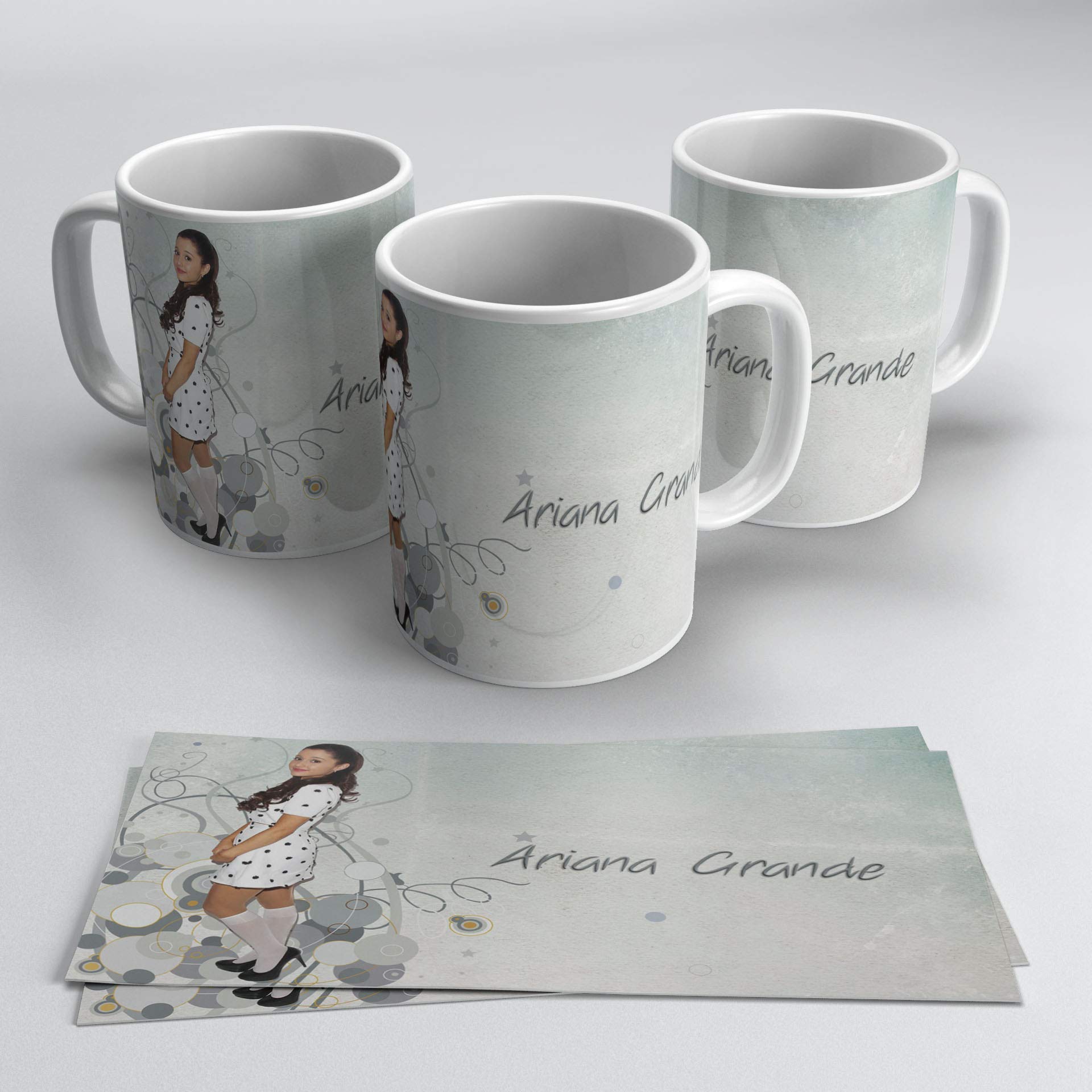 TusPersonalizables.com Large Ariana Mug (Small)