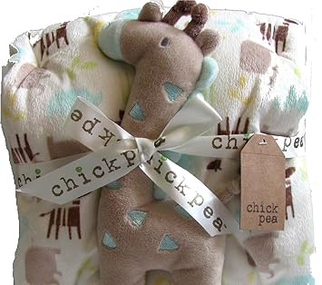 Chick Pea Plush Two Piece Baby Blanket And Giraffe Toy By Chick Pea Amazon De Baby