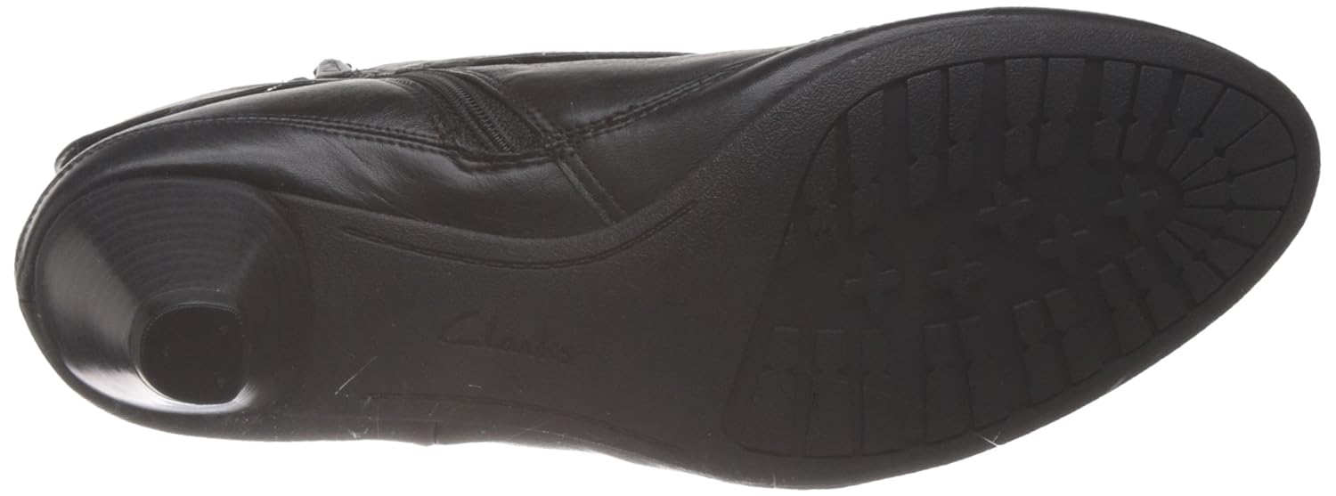 clarks women's lucilla denny black leathe leather boots - 7 uk