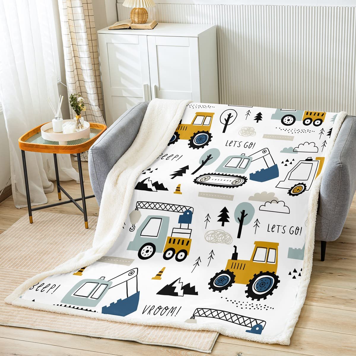 Loussiesd Cartoon Car Kids Throw Blanket Construction Sherpa Blanket Decor Equipment Trucks Plush Blanket Excavator Tractor White Blanket Baby 30"x40"
