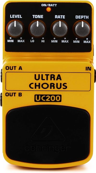 Behringer Ultra Chorus UC200 Ultimate Stereo Chorus Effects Pedal Yellow