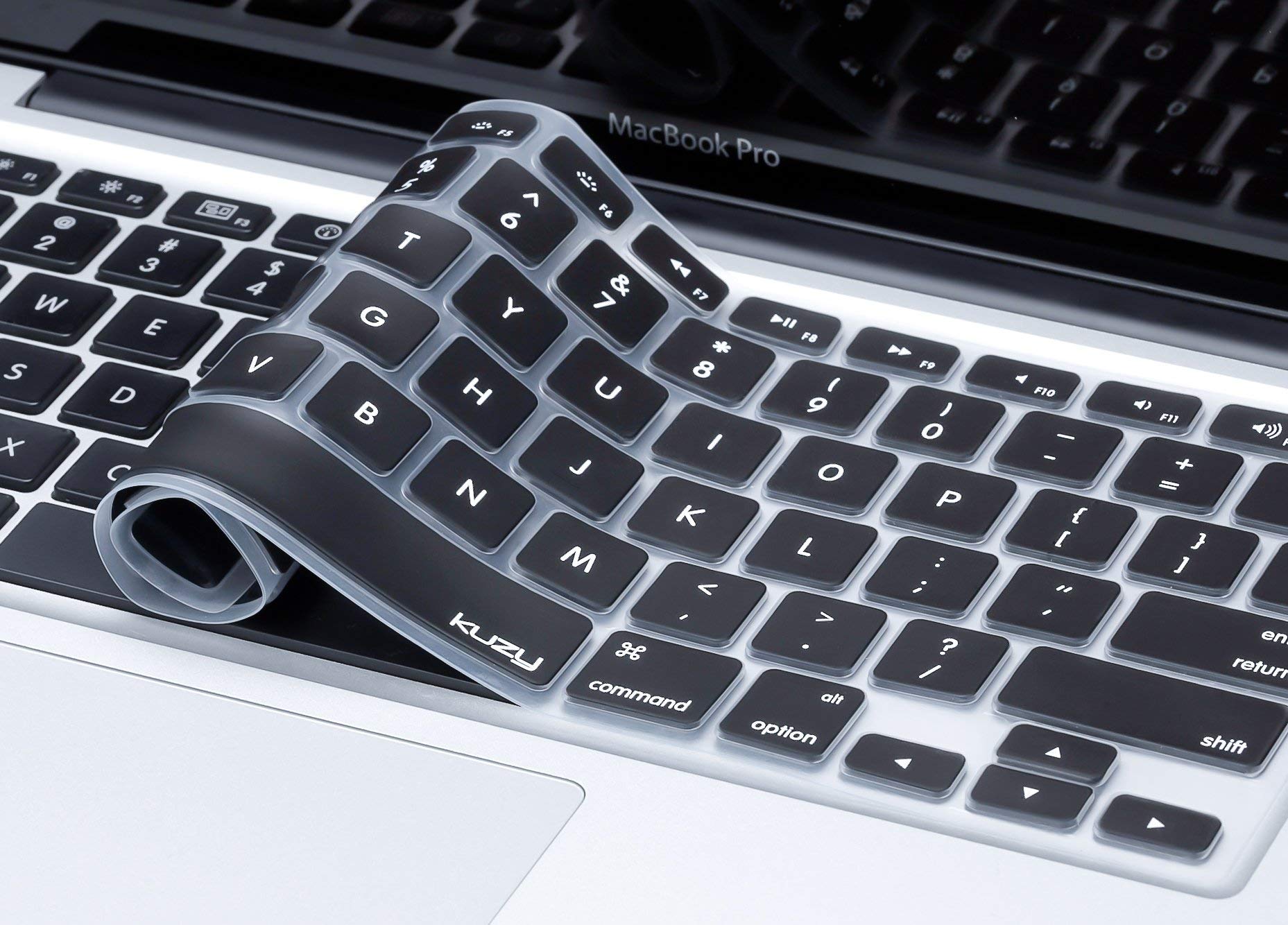 macbook pro 2010 cover