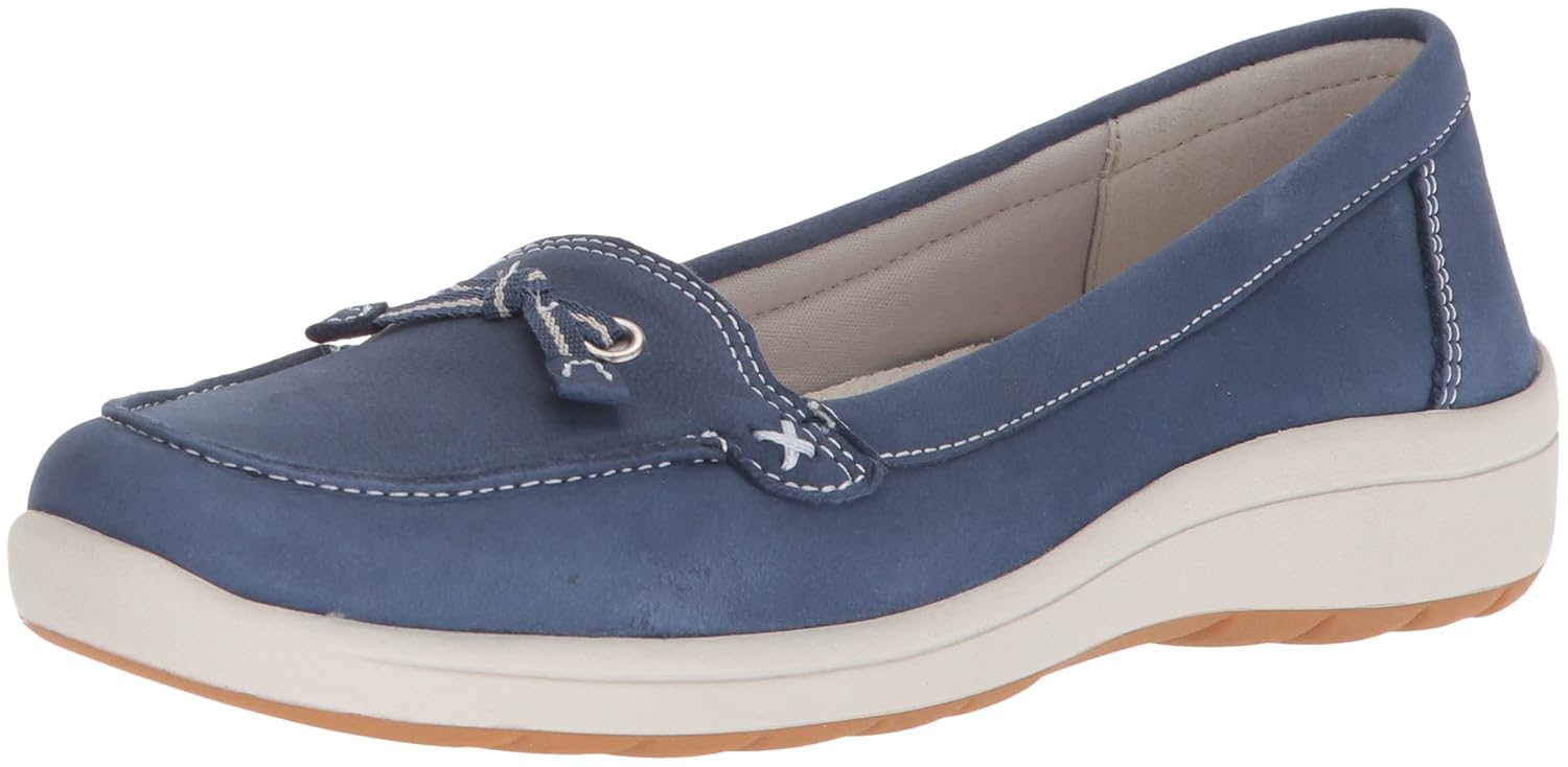 easy spirit boat shoes