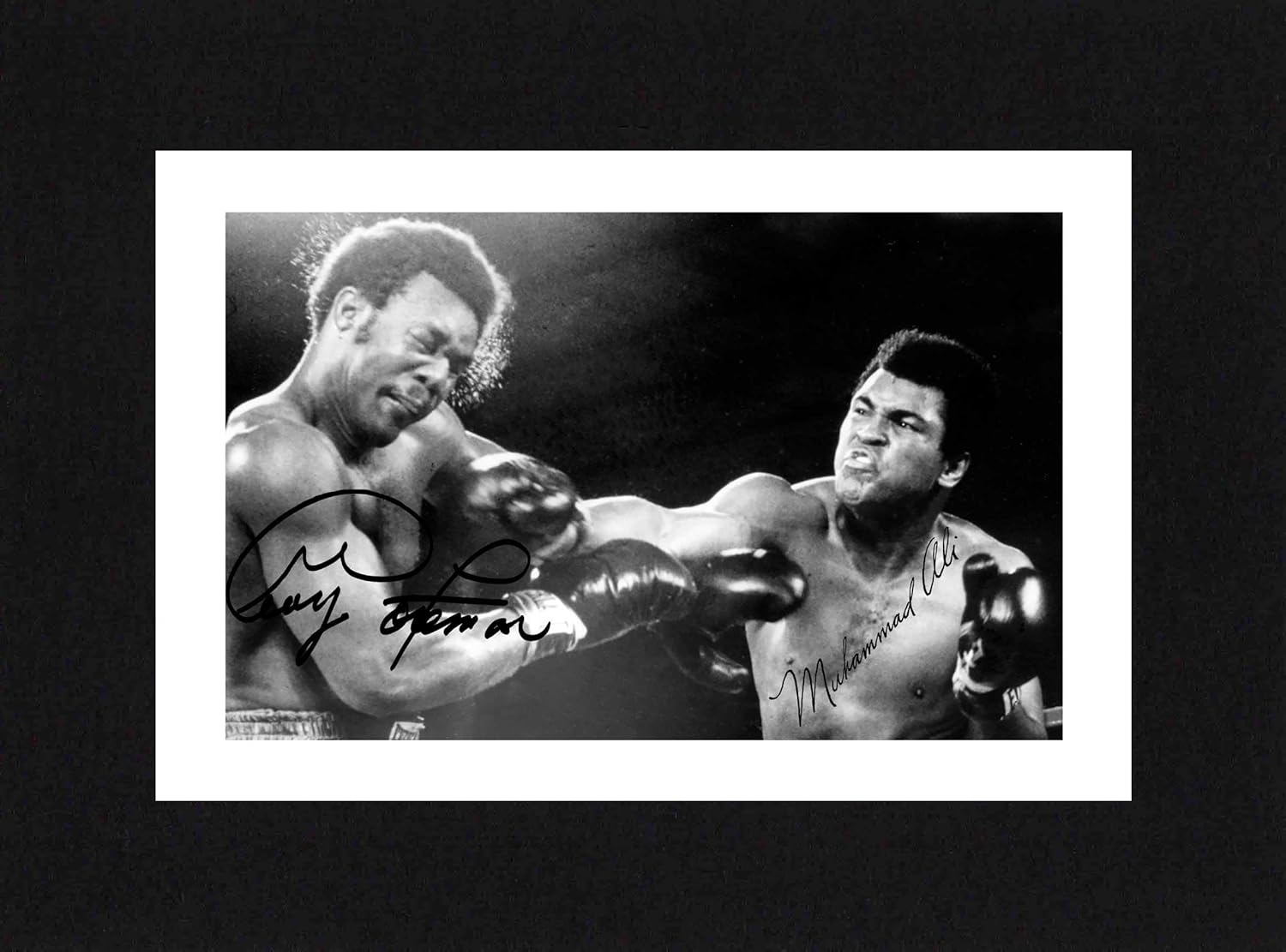 Photographs - GEORGE FOREMAN & MUHAMMAD ALI Signed 8x6 Inch Mounted Photo Print Pre Printed Signature Boxing - Autograph Gift, Ready To Be Framed, Black & White, 8 x 6 Inches - 203.2 x 152.4 mm