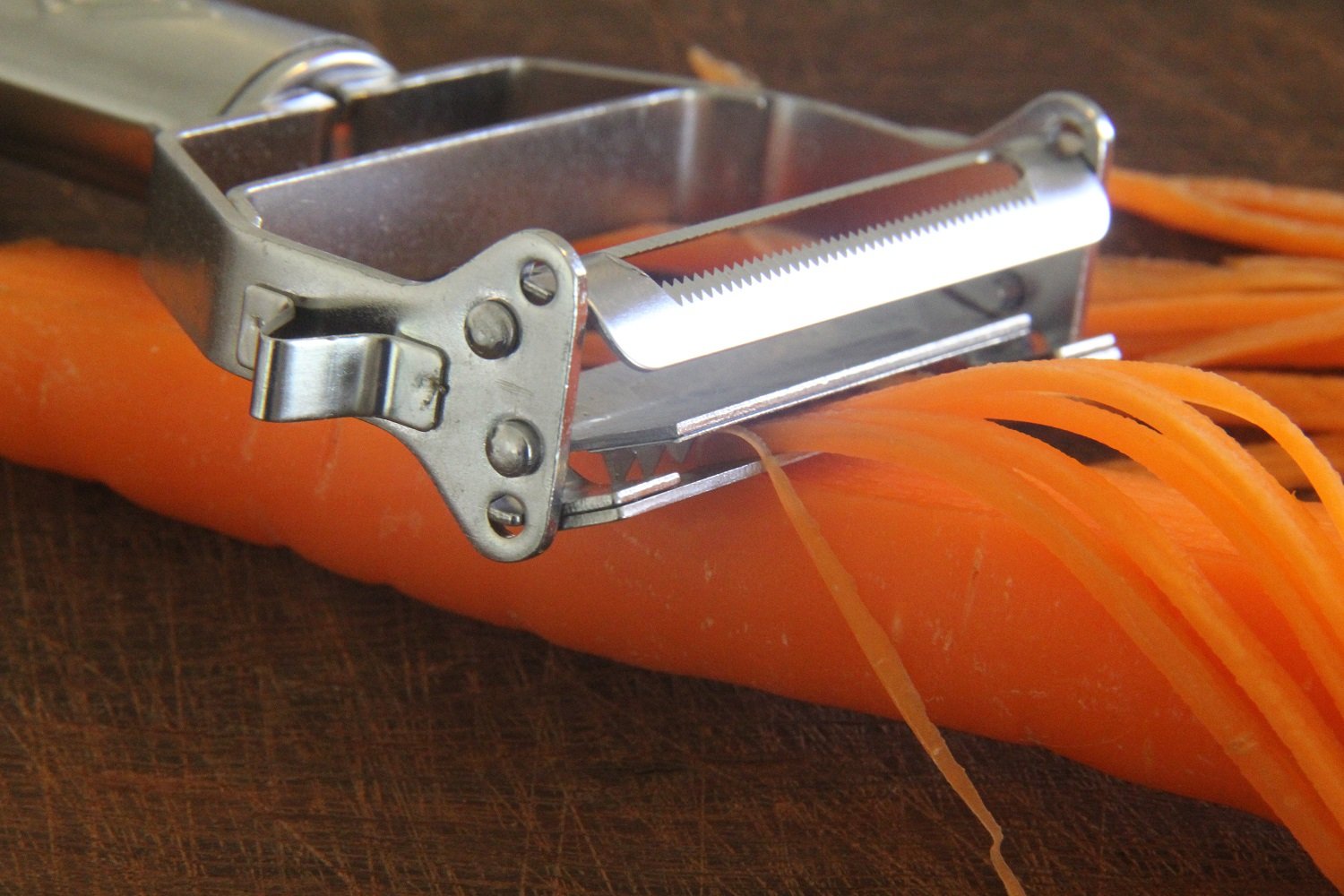 Julienne / Jullien Vegetable, Zucchini and Squash Pumpkin Peeler Buy