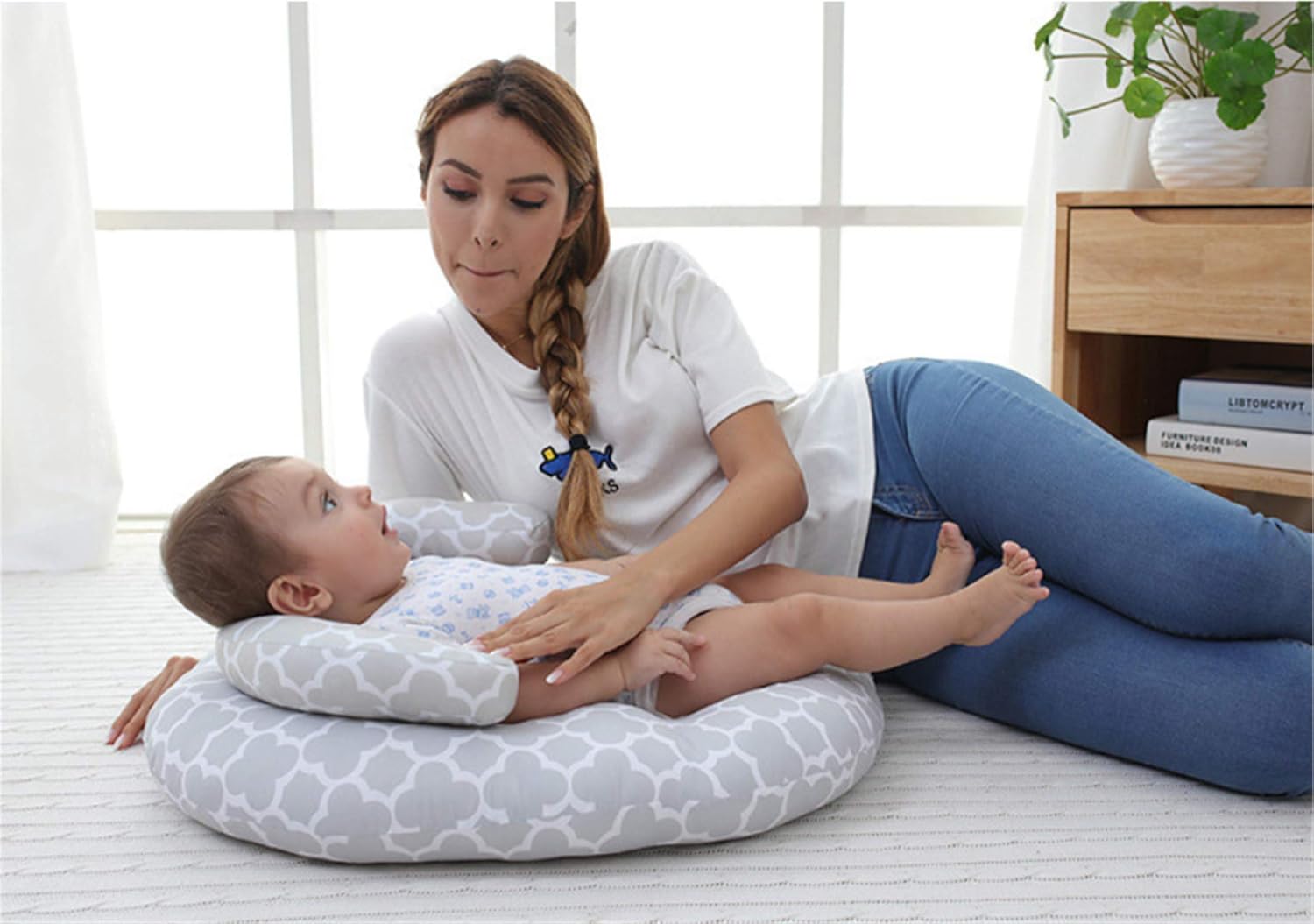 milk feeding pillow
