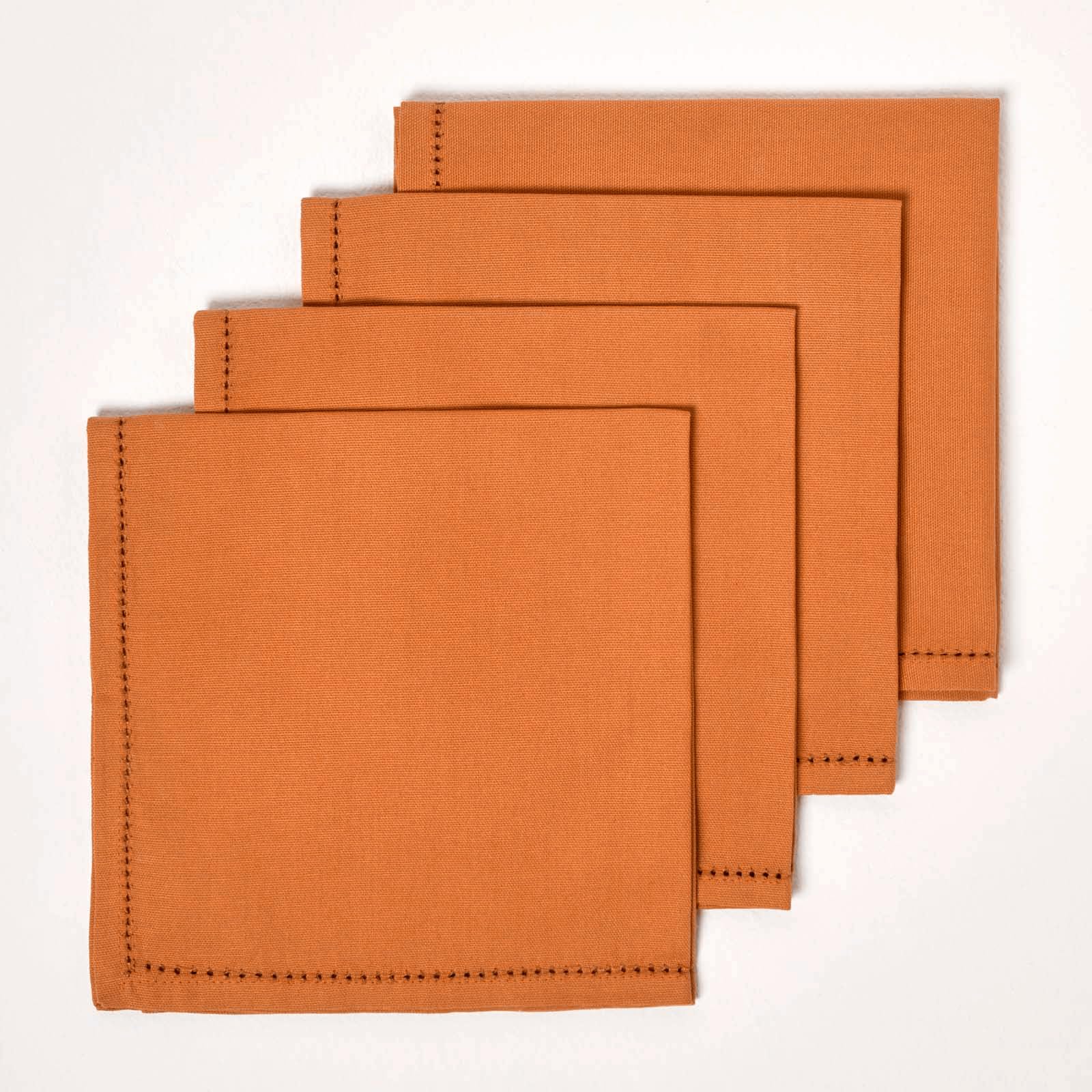 HOMESCAPES Premium Orange Cloth Napkins, Set of 4, Handcrafted, Plain 100% Cotton Fabric Napkins, Washable & Reusable, Dinner Table Napkins for Parties, Events & Weddings - Burnt Orange, 45 x 45cm