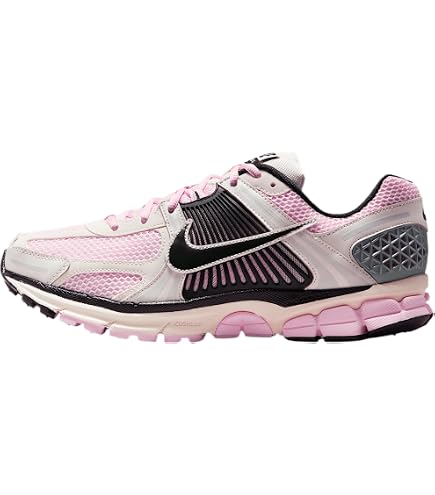 Amazon.com | Travis Scott x Zoom Field Jaxx | Fashion Sneakers
