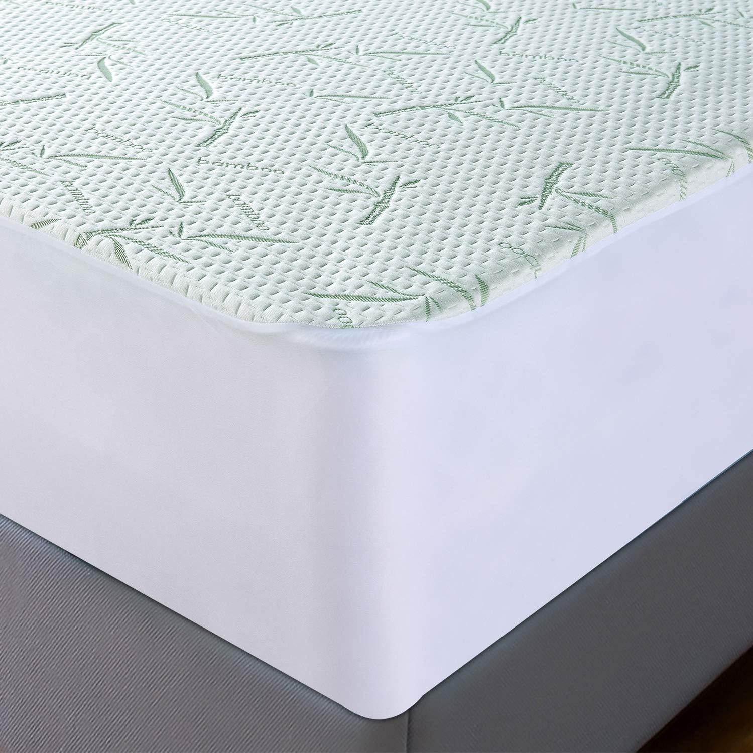 Utopia Bedding Bamboo Mattress Protector – Breathable and Waterproof Mattress Cover - Smooth Grip - Fits 17 Inches Deep - Easy Care (King): Home & Kitchen